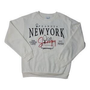 Peanuts New York Snoopy Graphic Crewneck Sweatshirt - White